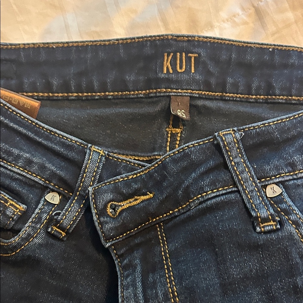 Kut from the Kloth Men's Dark Blue Slim Jeans with Contrast Gold Stitching